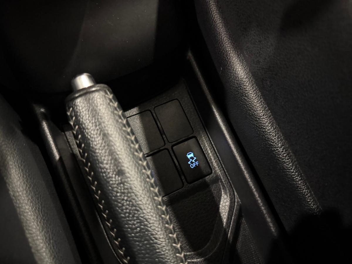 toyota-yaris-2018-gasolina-1496cc