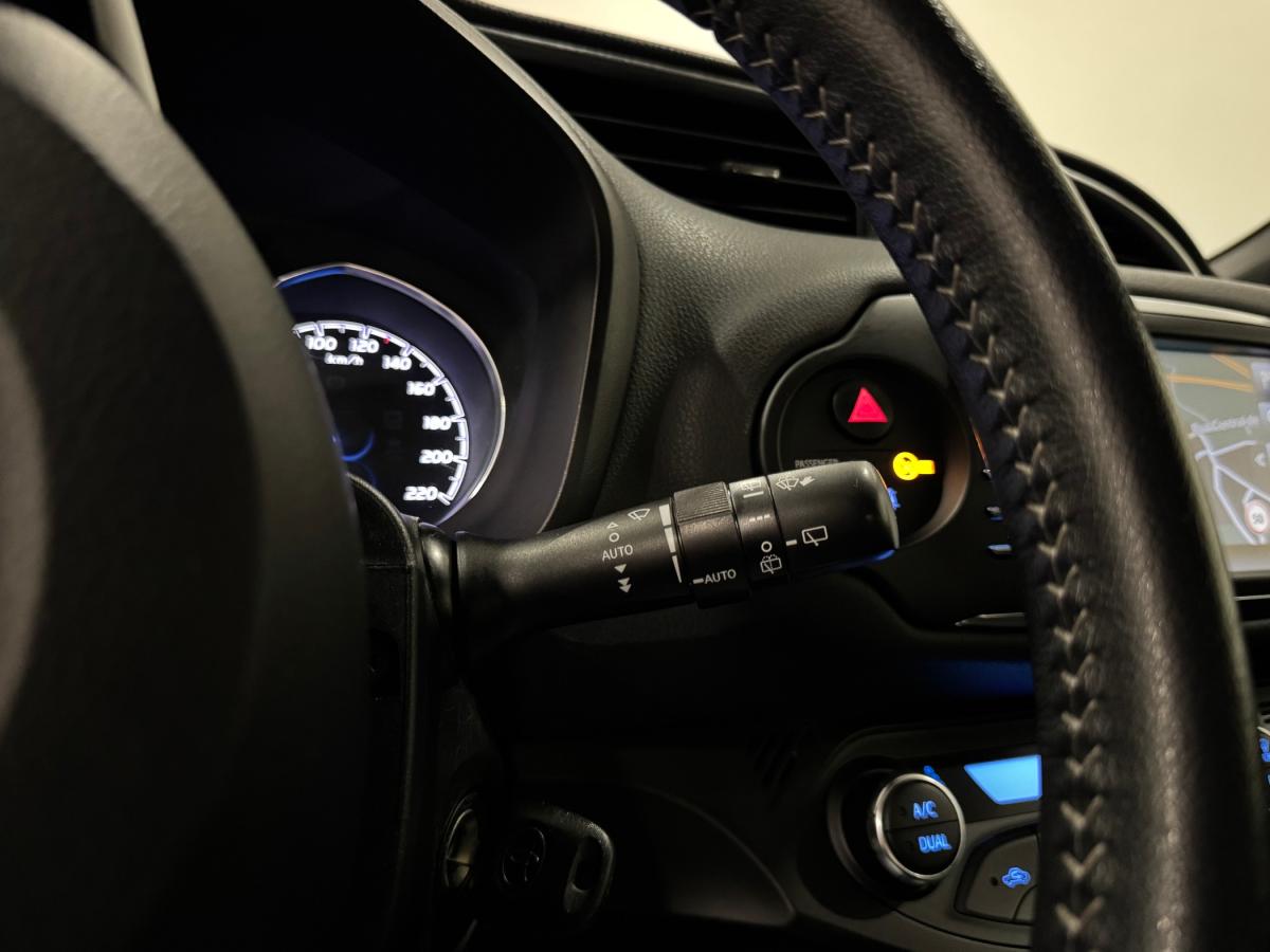 toyota-yaris-2018-gasolina-1496cc