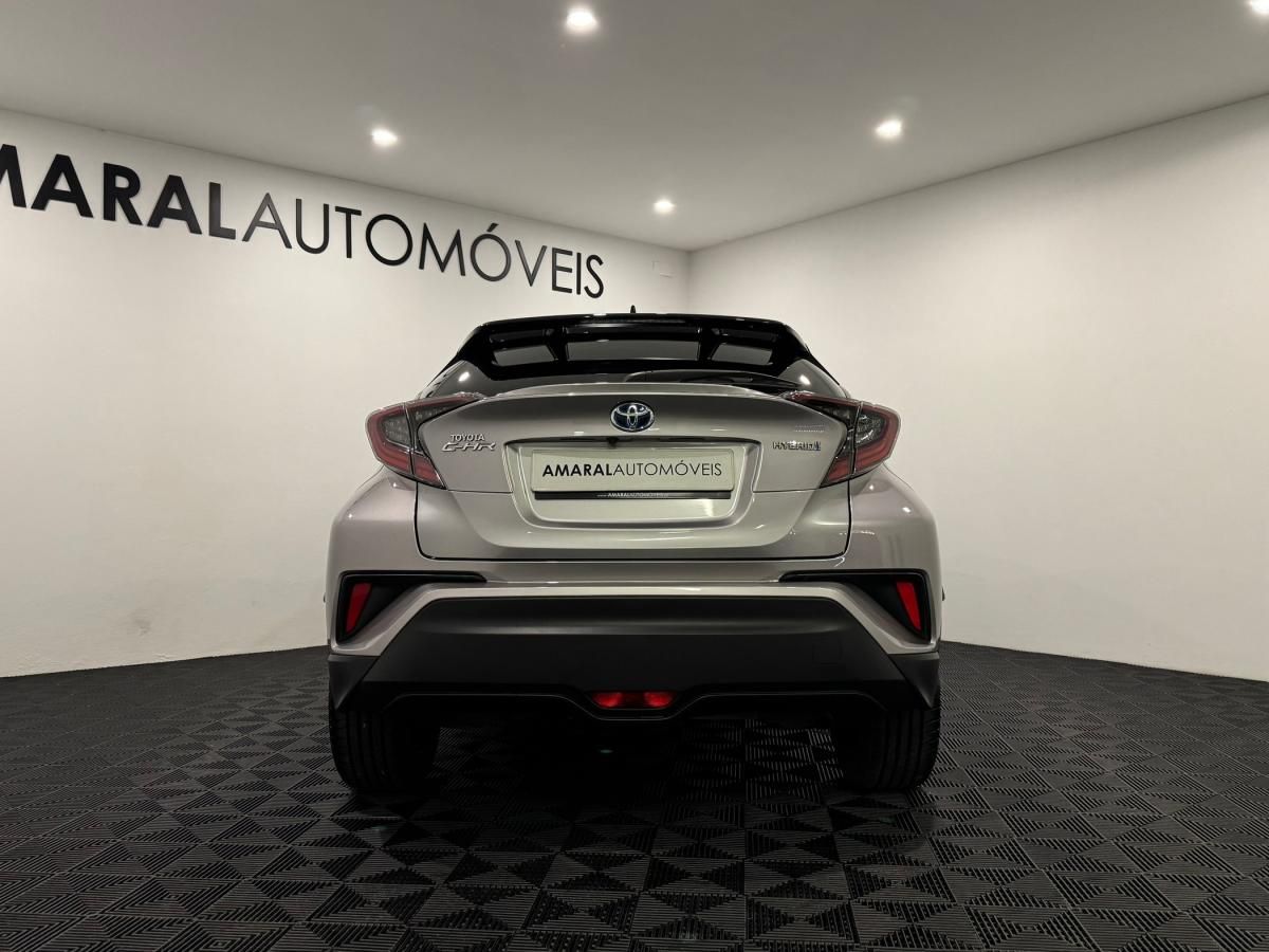 toyota-c-hr-2016-hibrido-a-gasolina-1798cc