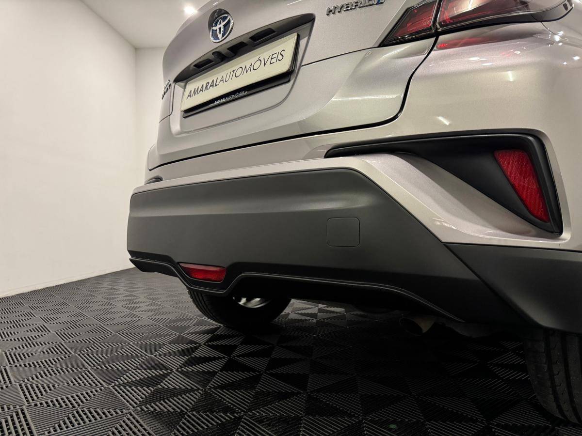 toyota-c-hr-2016-hibrido-a-gasolina-1798cc