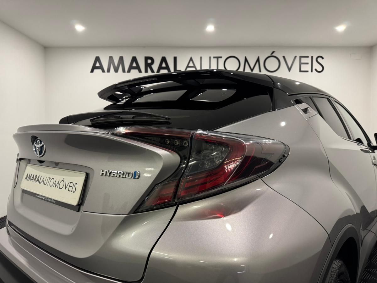 toyota-c-hr-2016-hibrido-a-gasolina-1798cc