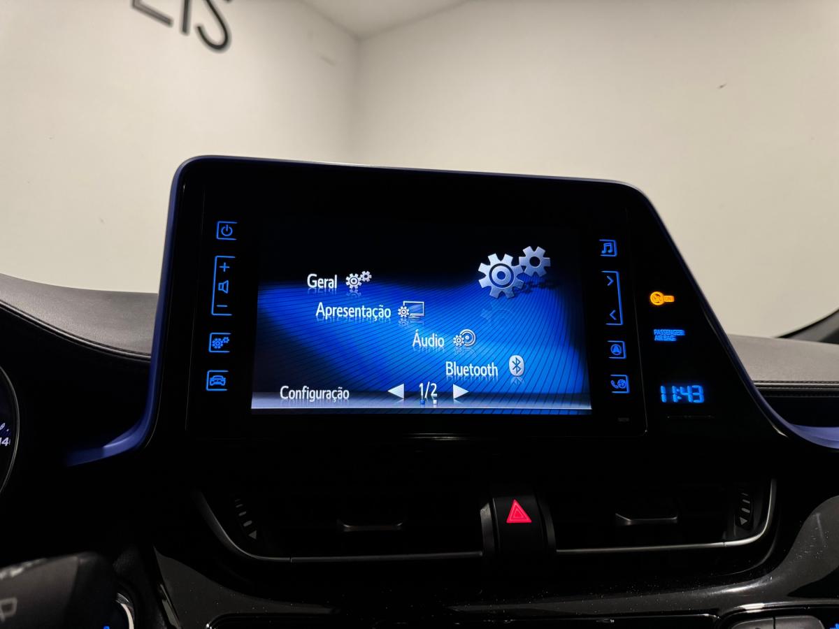 toyota-c-hr-2016-hibrido-a-gasolina-1798cc