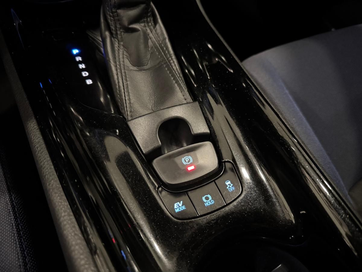 toyota-c-hr-2016-hibrido-a-gasolina-1798cc