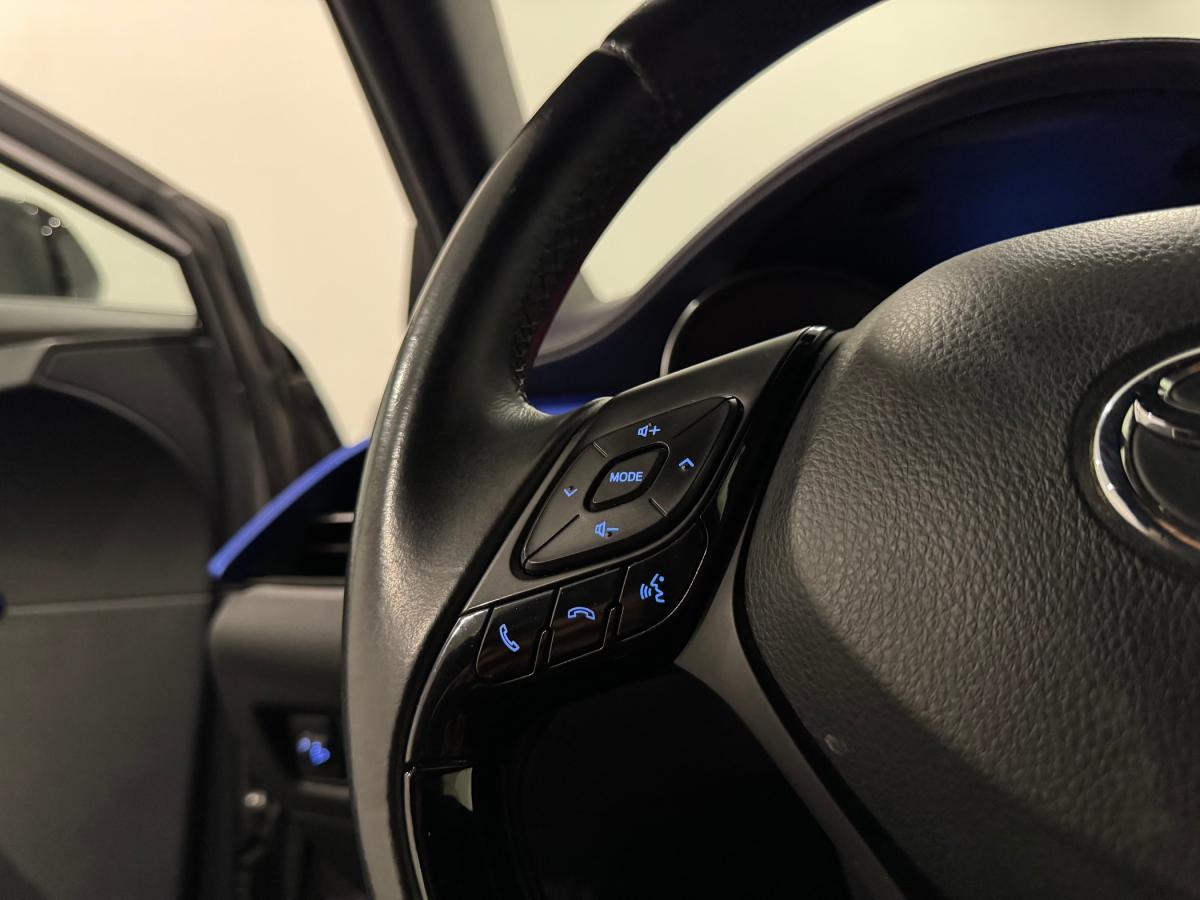 toyota-c-hr-2016-hibrido-a-gasolina-1798cc