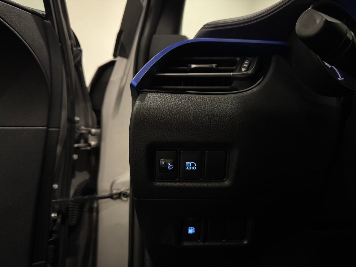 toyota-c-hr-2016-hibrido-a-gasolina-1798cc