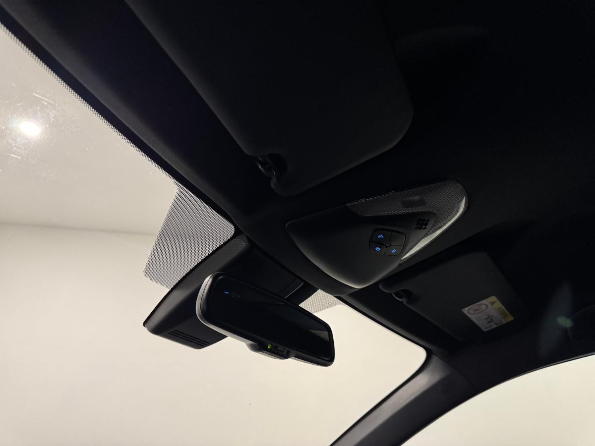 toyota-c-hr-2016-hibrido-a-gasolina-1798cc