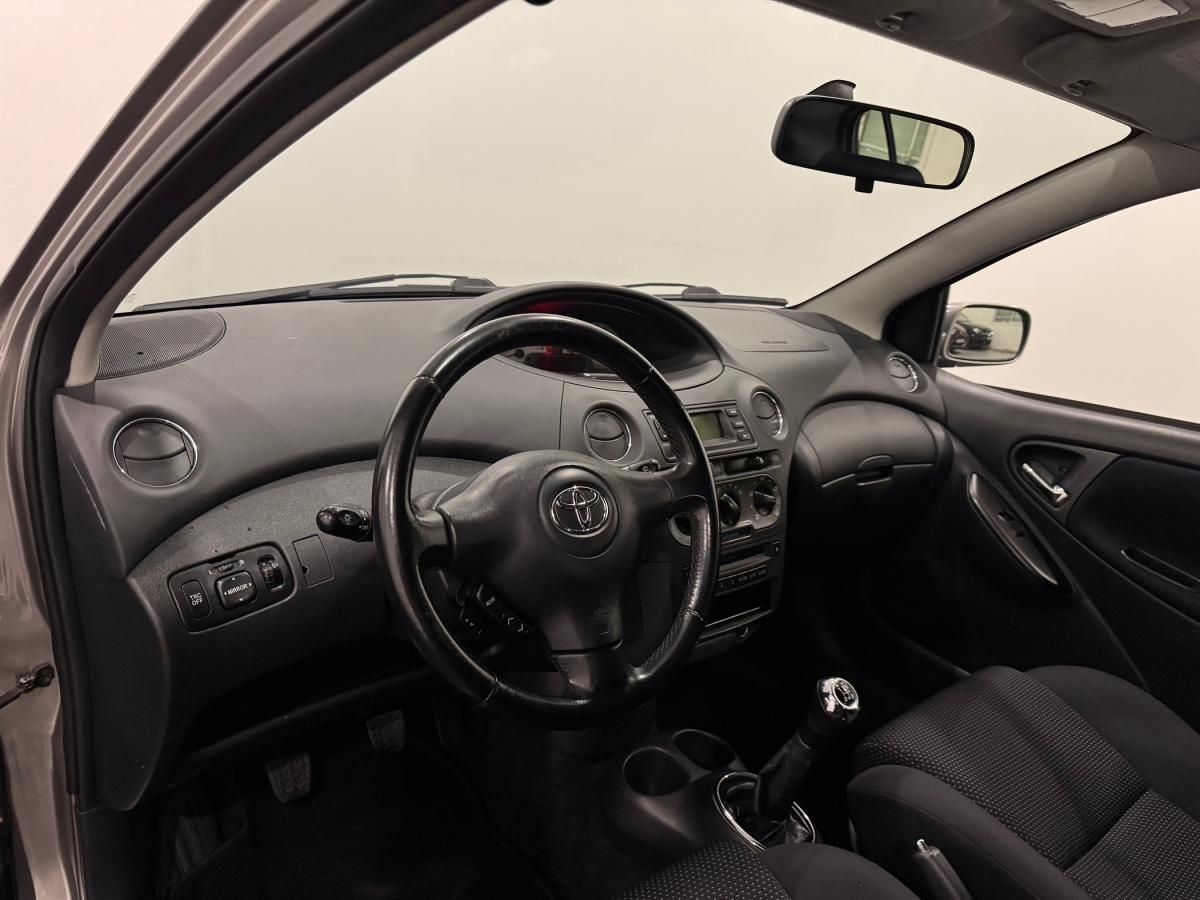 toyota-yaris-2003-gasolina-1497cc