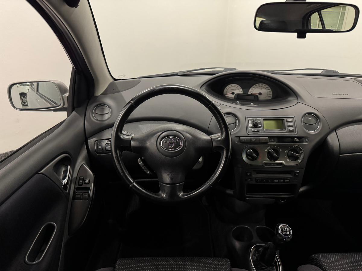 toyota-yaris-2003-gasolina-1497cc