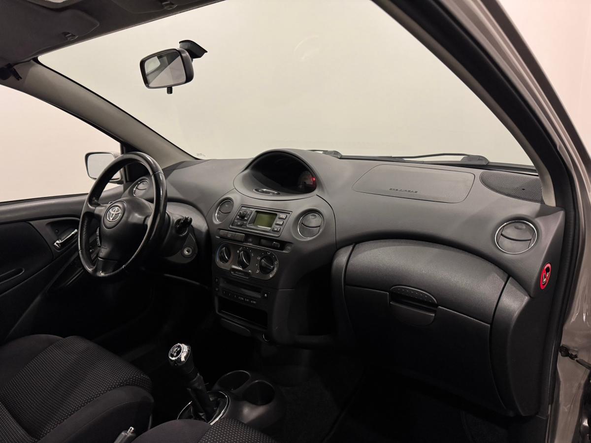 toyota-yaris-2003-gasolina-1497cc