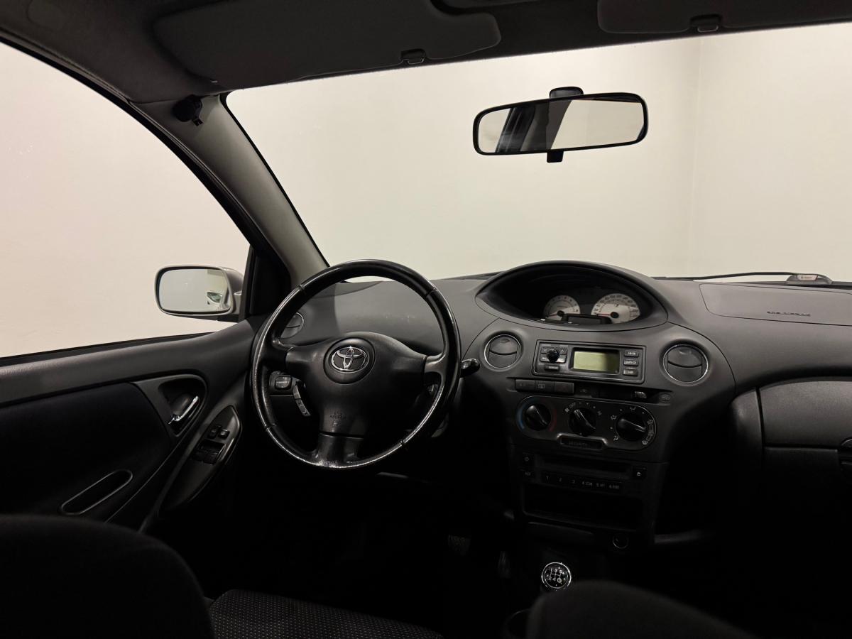 toyota-yaris-2003-gasolina-1497cc
