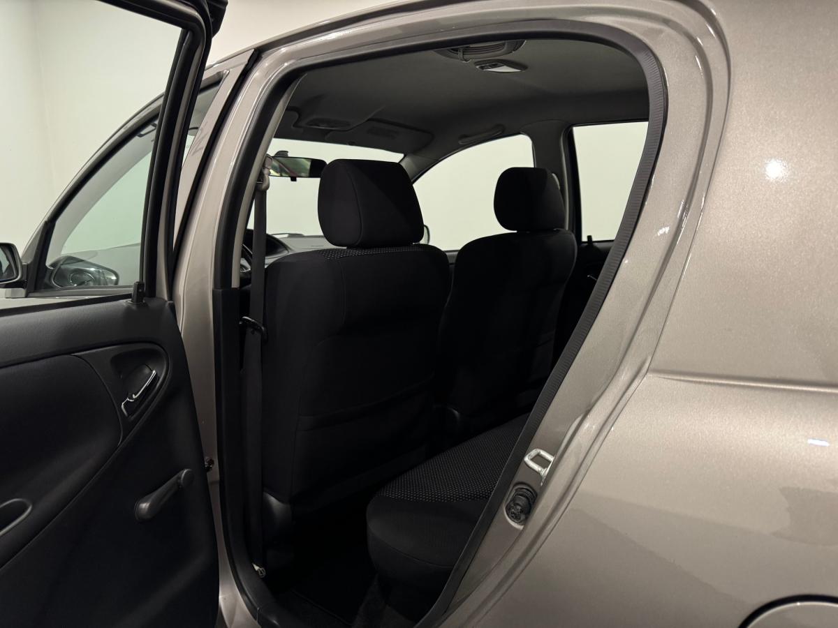 toyota-yaris-2003-gasolina-1497cc