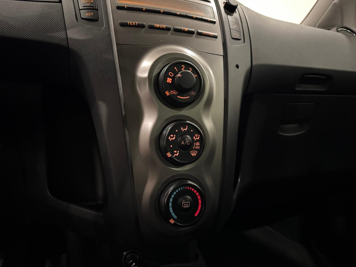 toyota-yaris-2009-diesel-1364cc