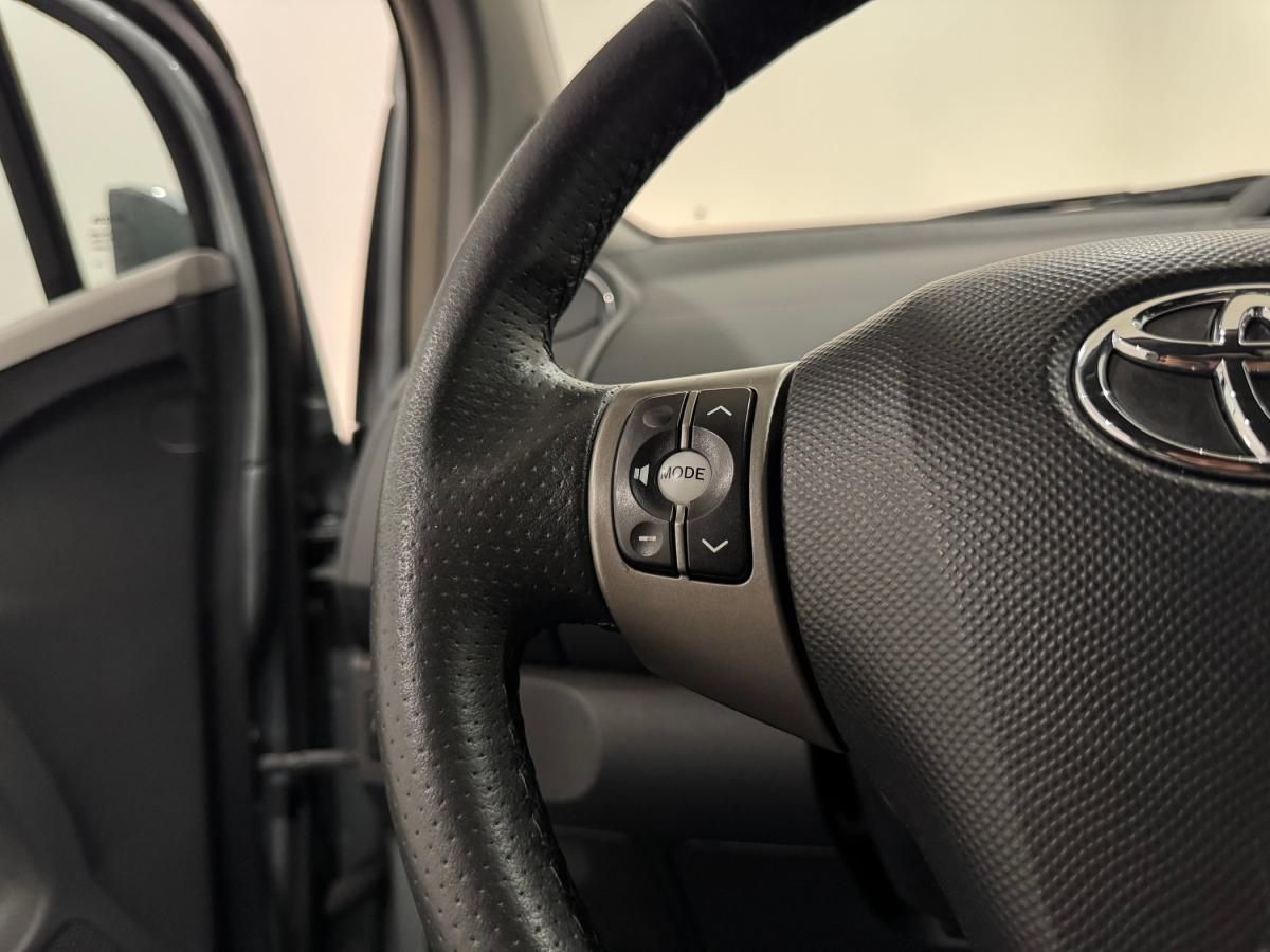 toyota-yaris-2009-diesel-1364cc