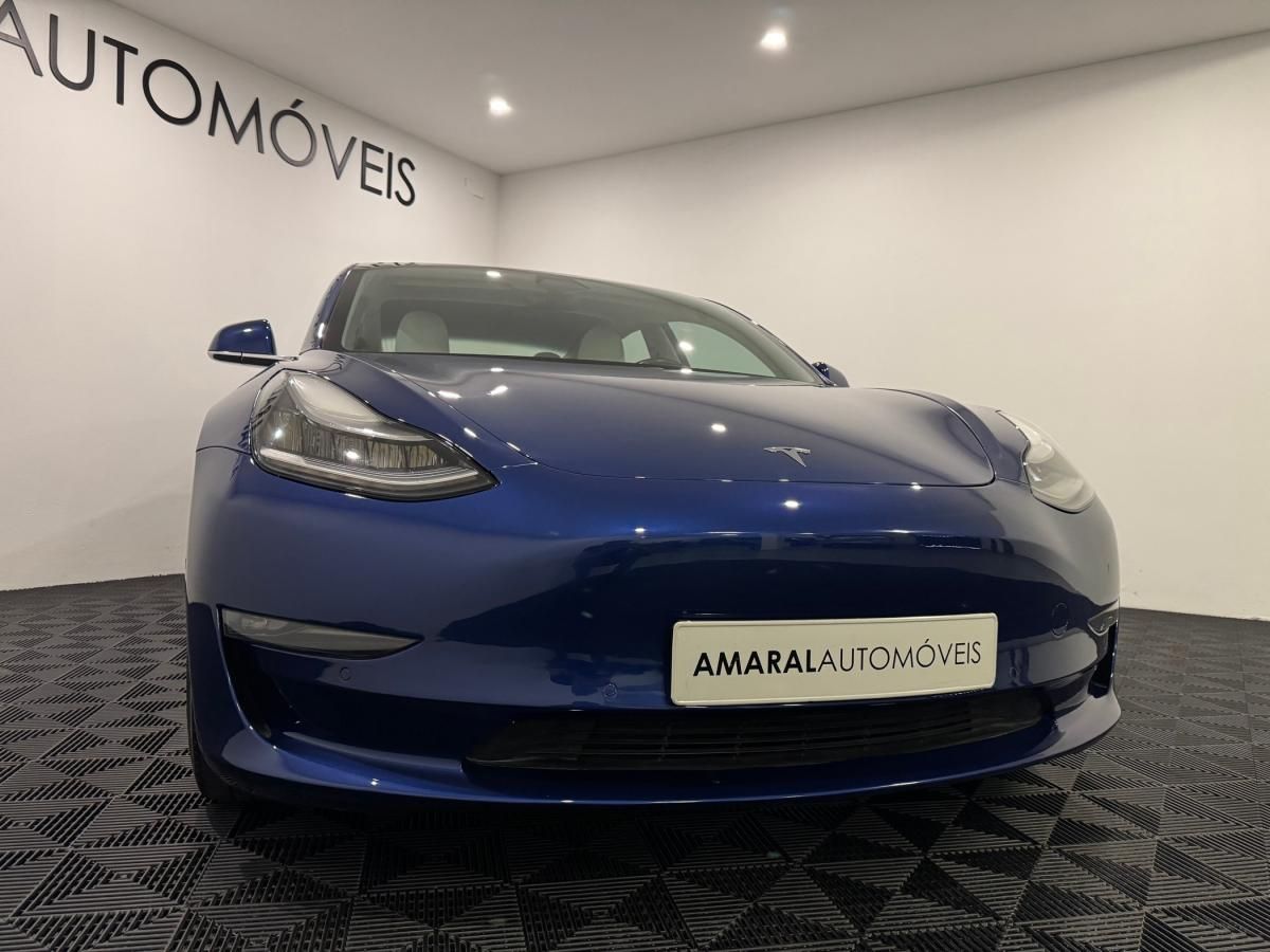 tesla-model-3-2019-eletrico-0cc