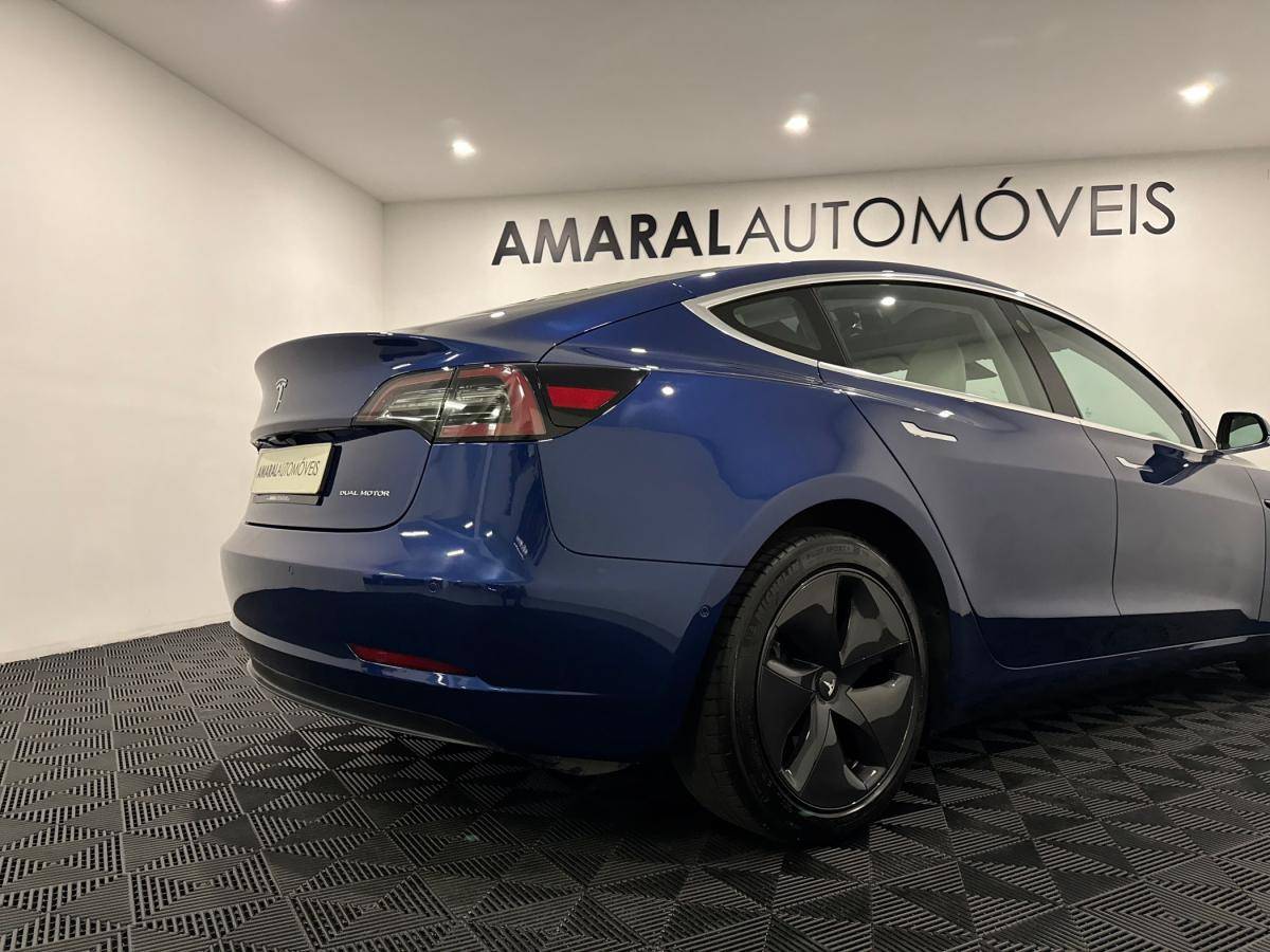 tesla-model-3-2019-eletrico-0cc