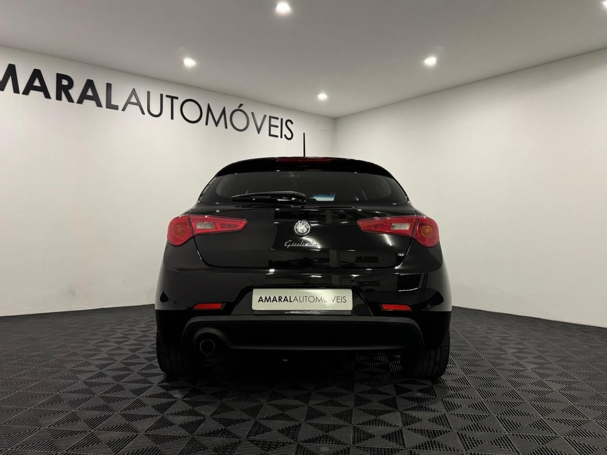 alfa-romeo-giulietta-2010-diesel-1598cc