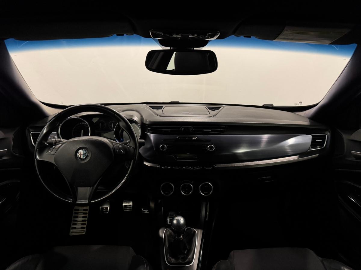 alfa-romeo-giulietta-2010-diesel-1598cc