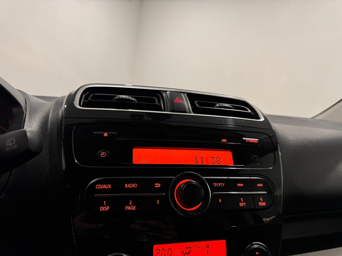 mitsubishi-space-star-2014-gasolina-1193cc