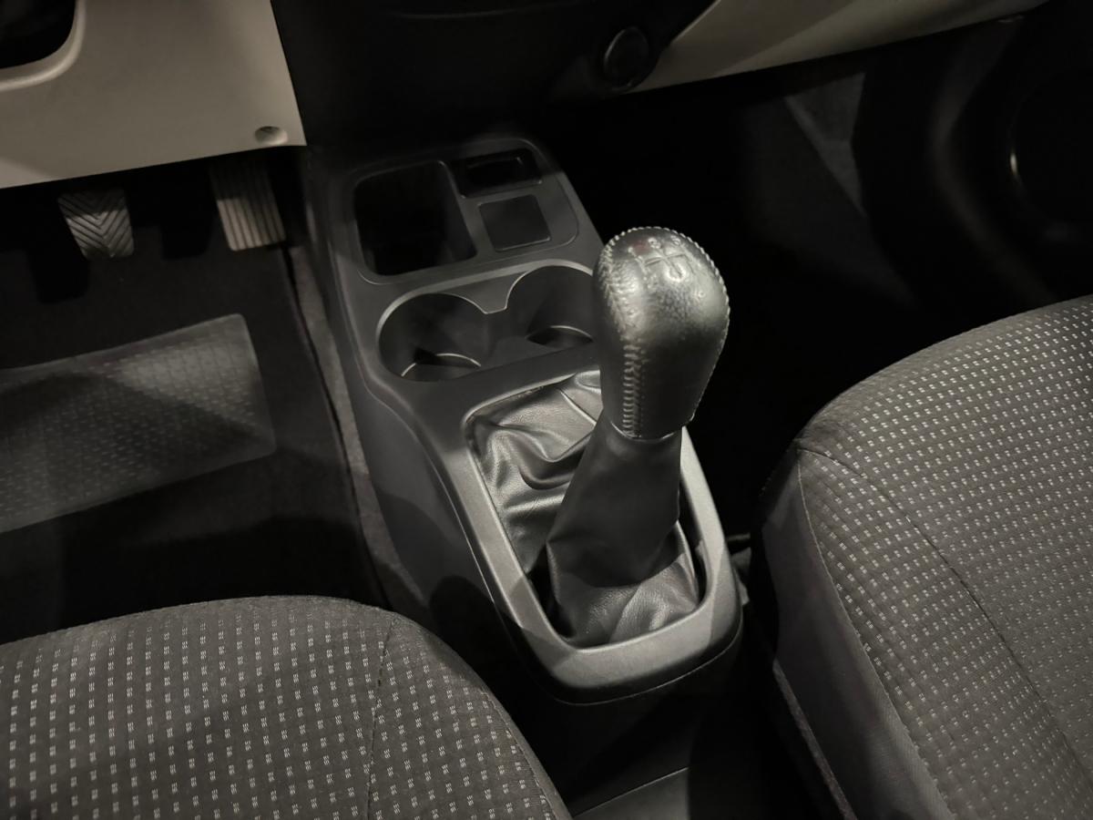 mitsubishi-space-star-2014-gasolina-1193cc