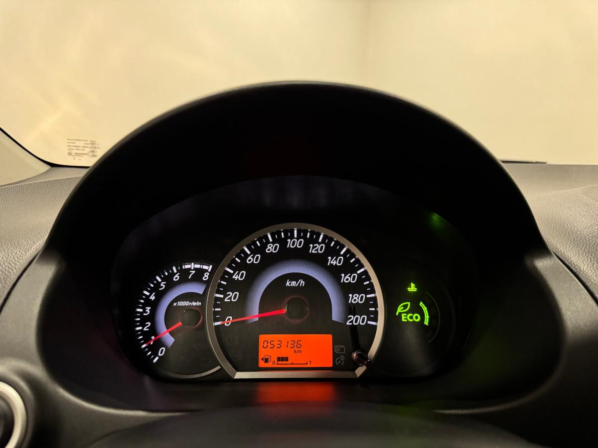 mitsubishi-space-star-2014-gasolina-1193cc