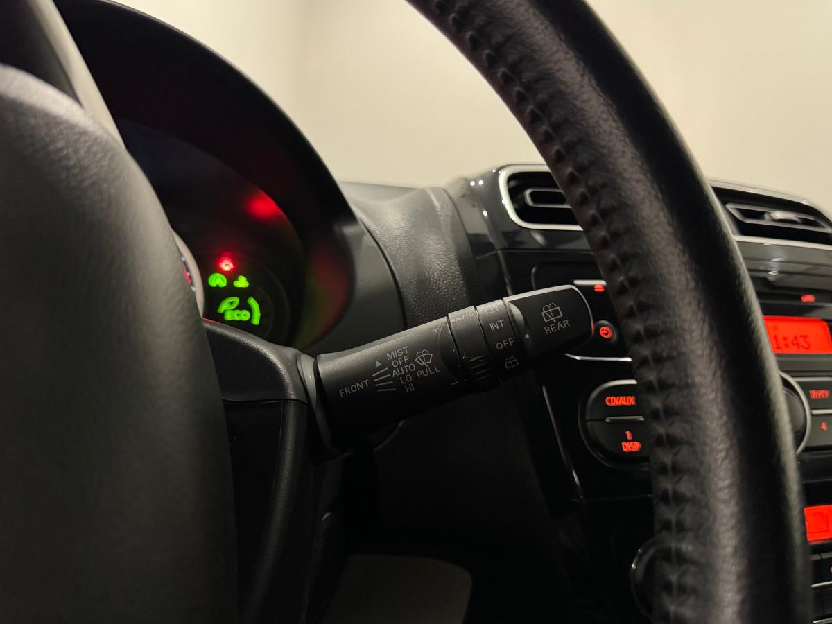 mitsubishi-space-star-2014-gasolina-1193cc