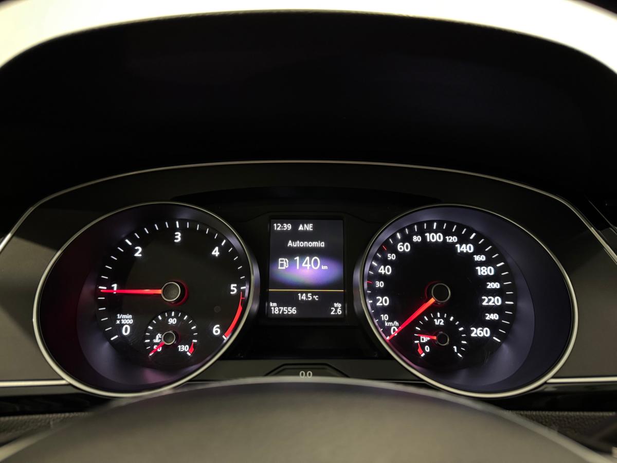 volkswagen-passat-2015-diesel-1968cc