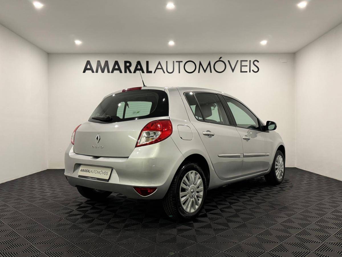 renault-clio-2010-gasolina-1149cc
