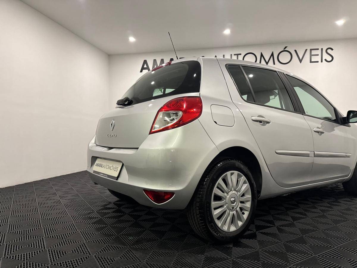 renault-clio-2010-gasolina-1149cc