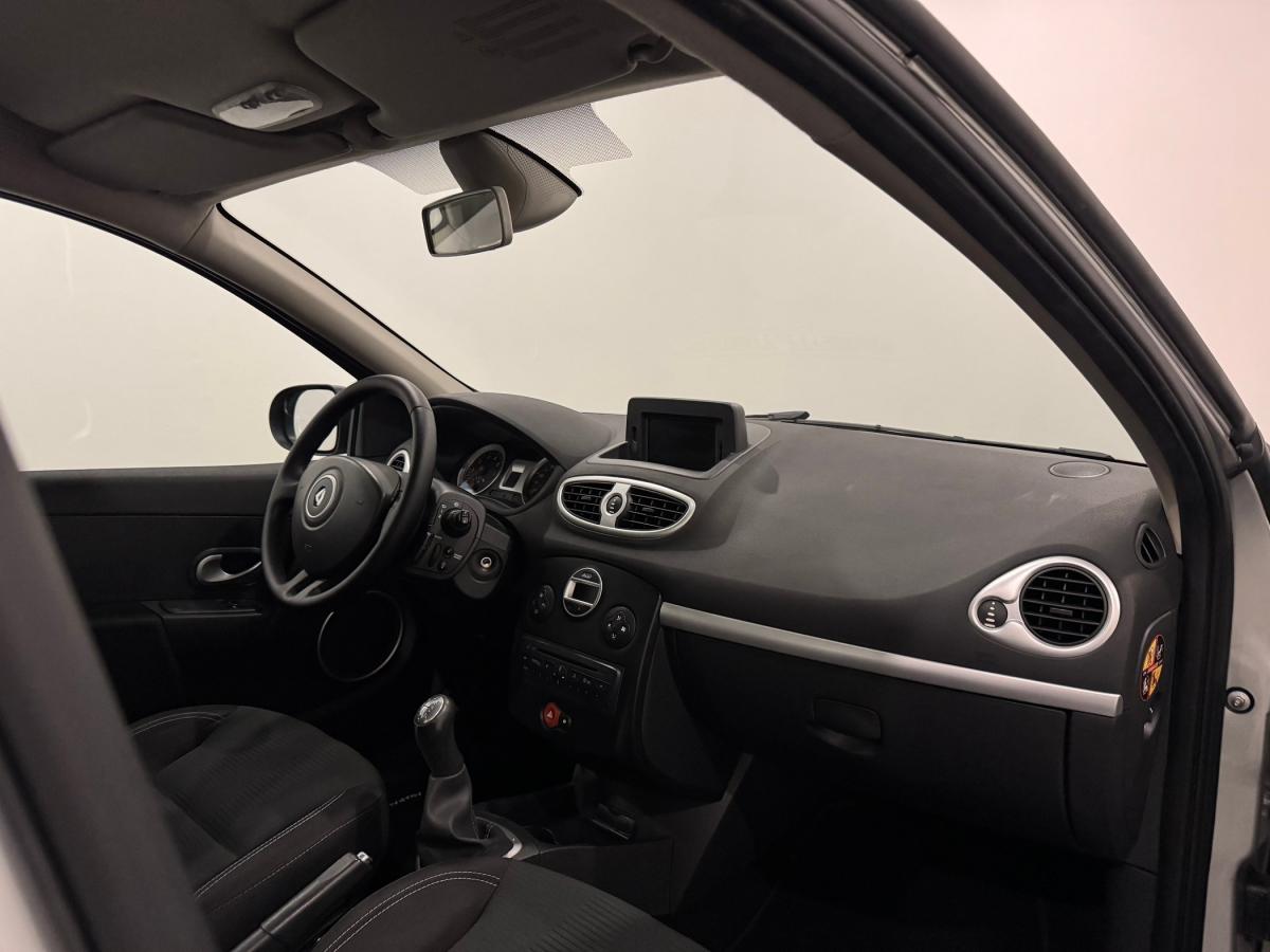 renault-clio-2010-gasolina-1149cc