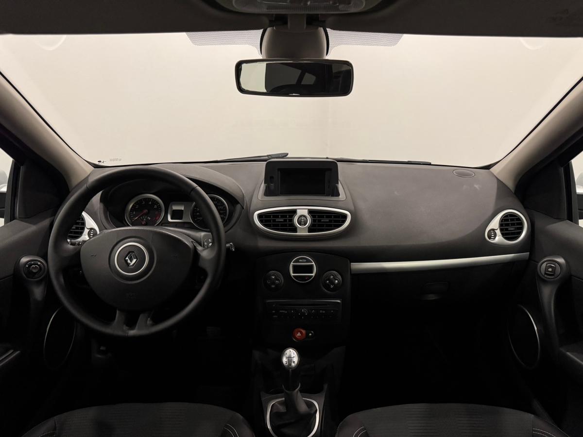 renault-clio-2010-gasolina-1149cc