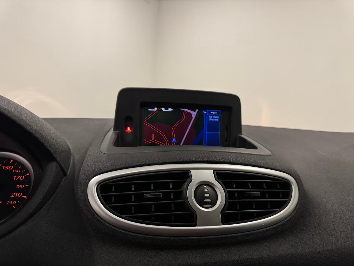renault-clio-2010-gasolina-1149cc