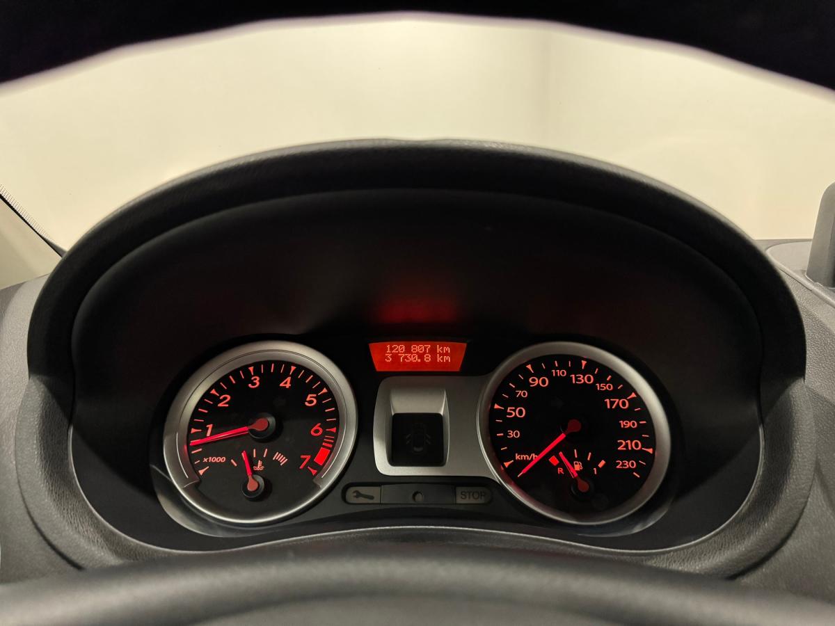 renault-clio-2010-gasolina-1149cc