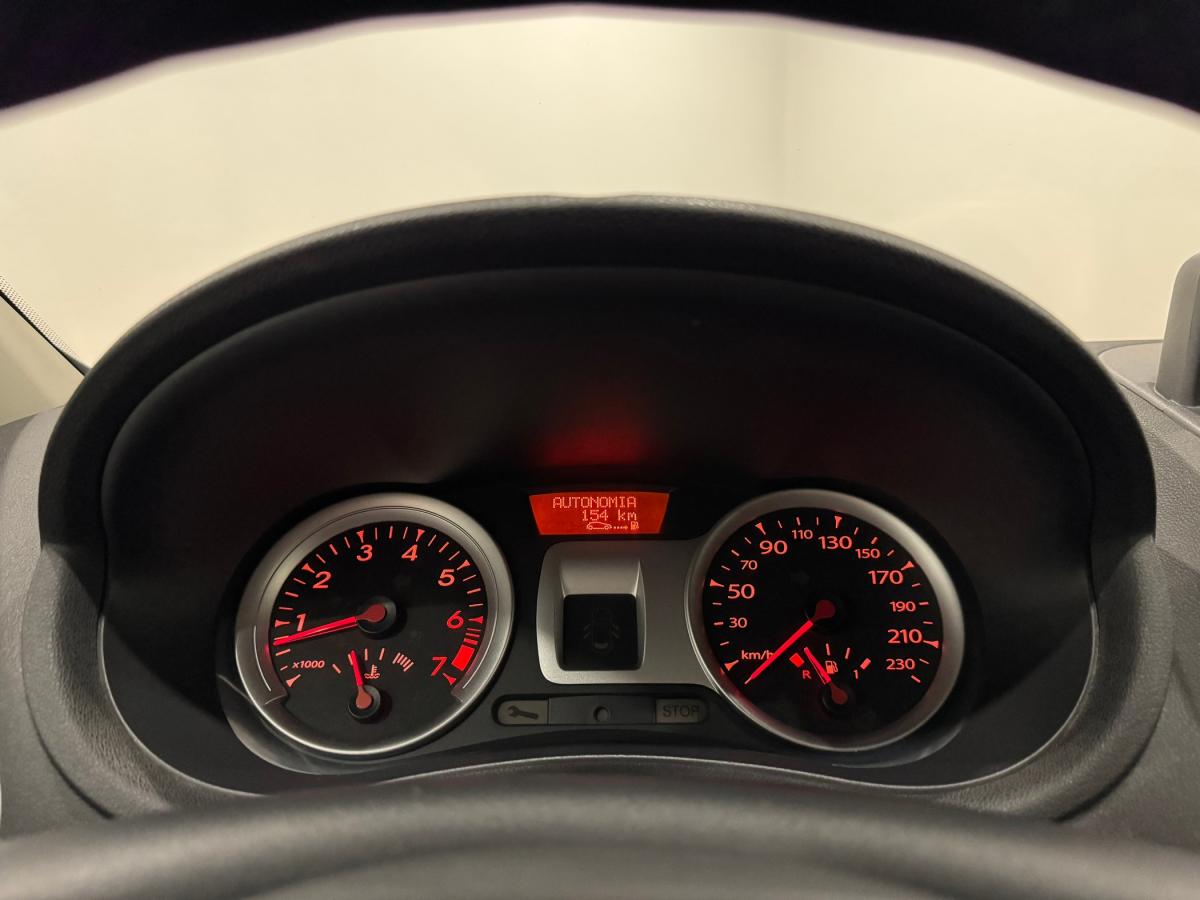 renault-clio-2010-gasolina-1149cc
