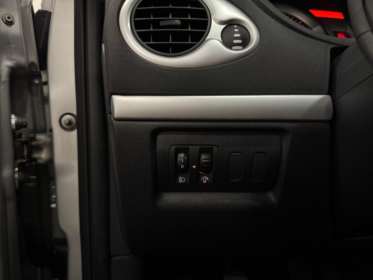 renault-clio-2010-gasolina-1149cc