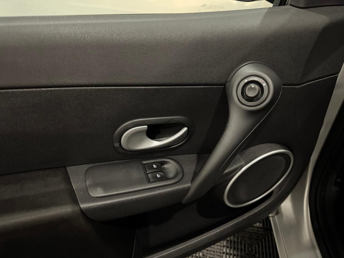 renault-clio-2010-gasolina-1149cc