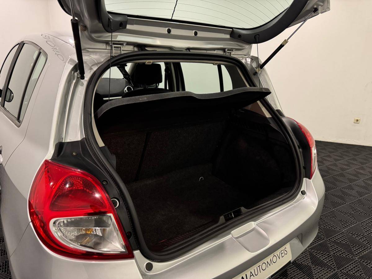 renault-clio-2010-gasolina-1149cc