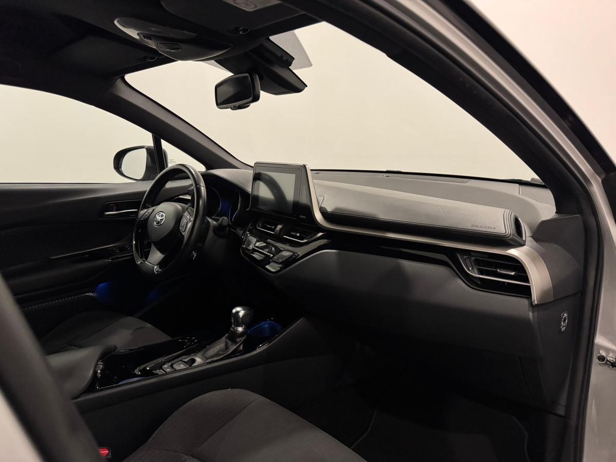 toyota-c-hr-2018-hibrido-a-gasolina-1798cc