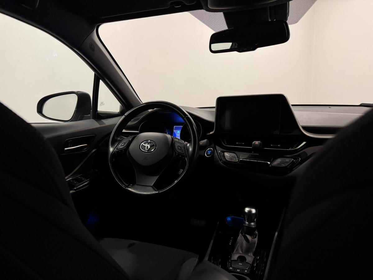 toyota-c-hr-2018-hibrido-a-gasolina-1798cc