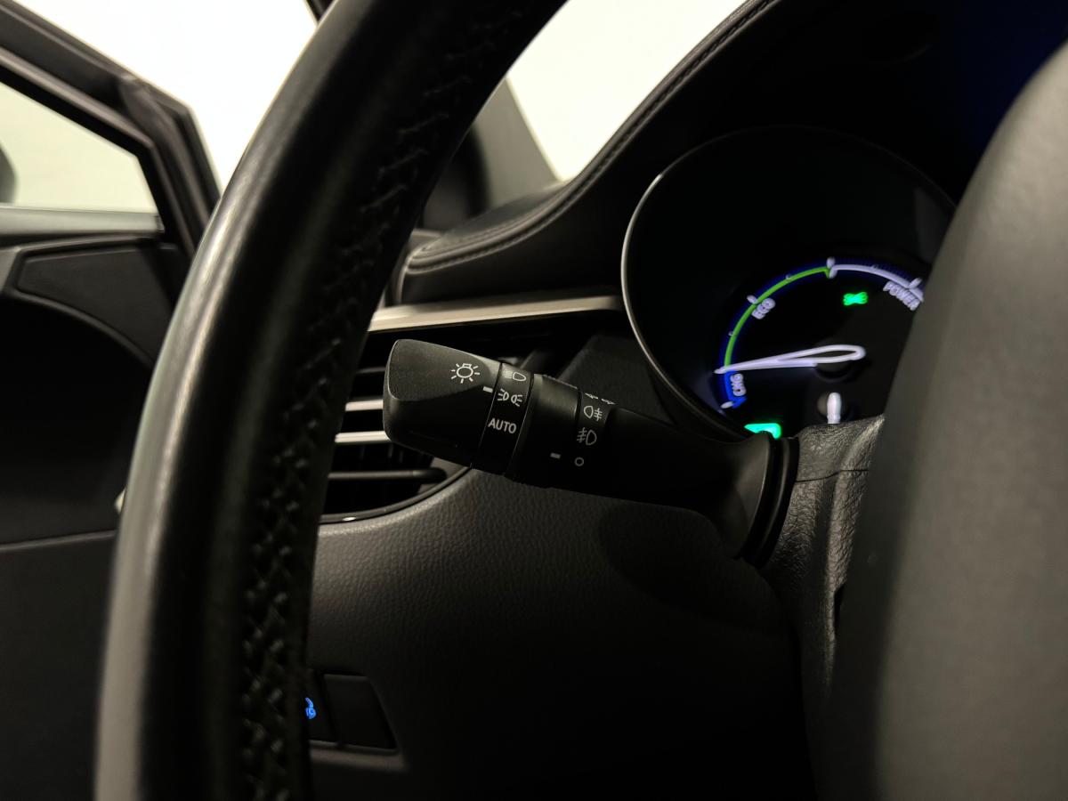 toyota-c-hr-2018-hibrido-a-gasolina-1798cc
