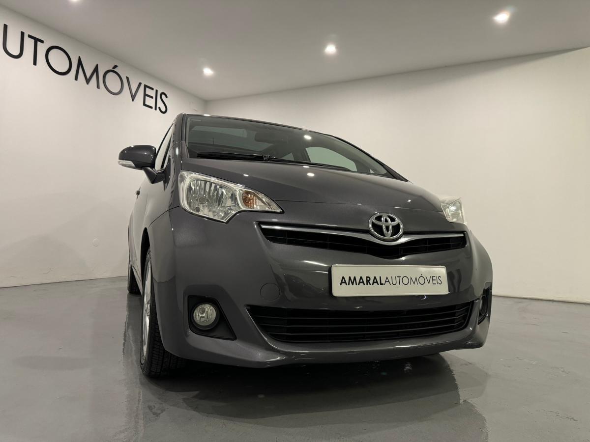 toyota-verso-s-2011-diesel-1364cc