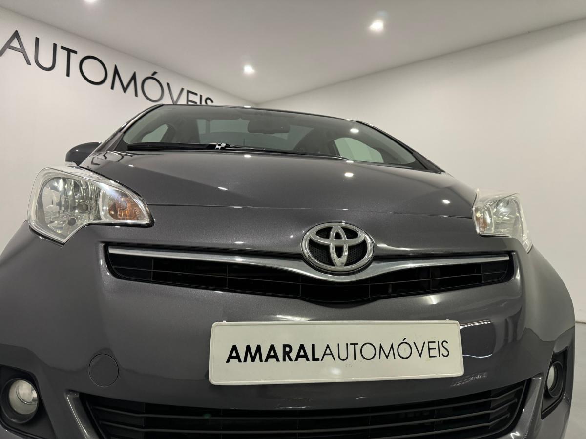 toyota-verso-s-2011-diesel-1364cc