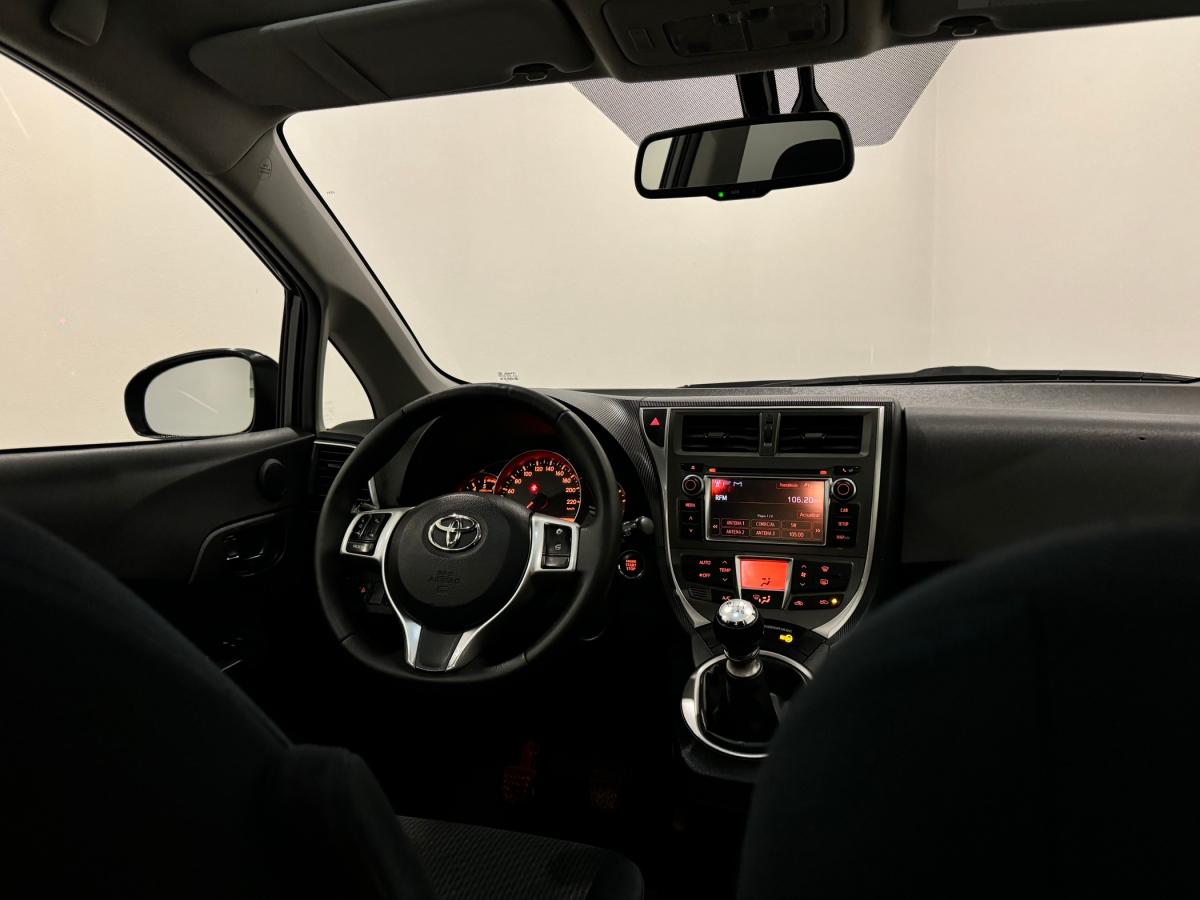 toyota-verso-s-2011-diesel-1364cc