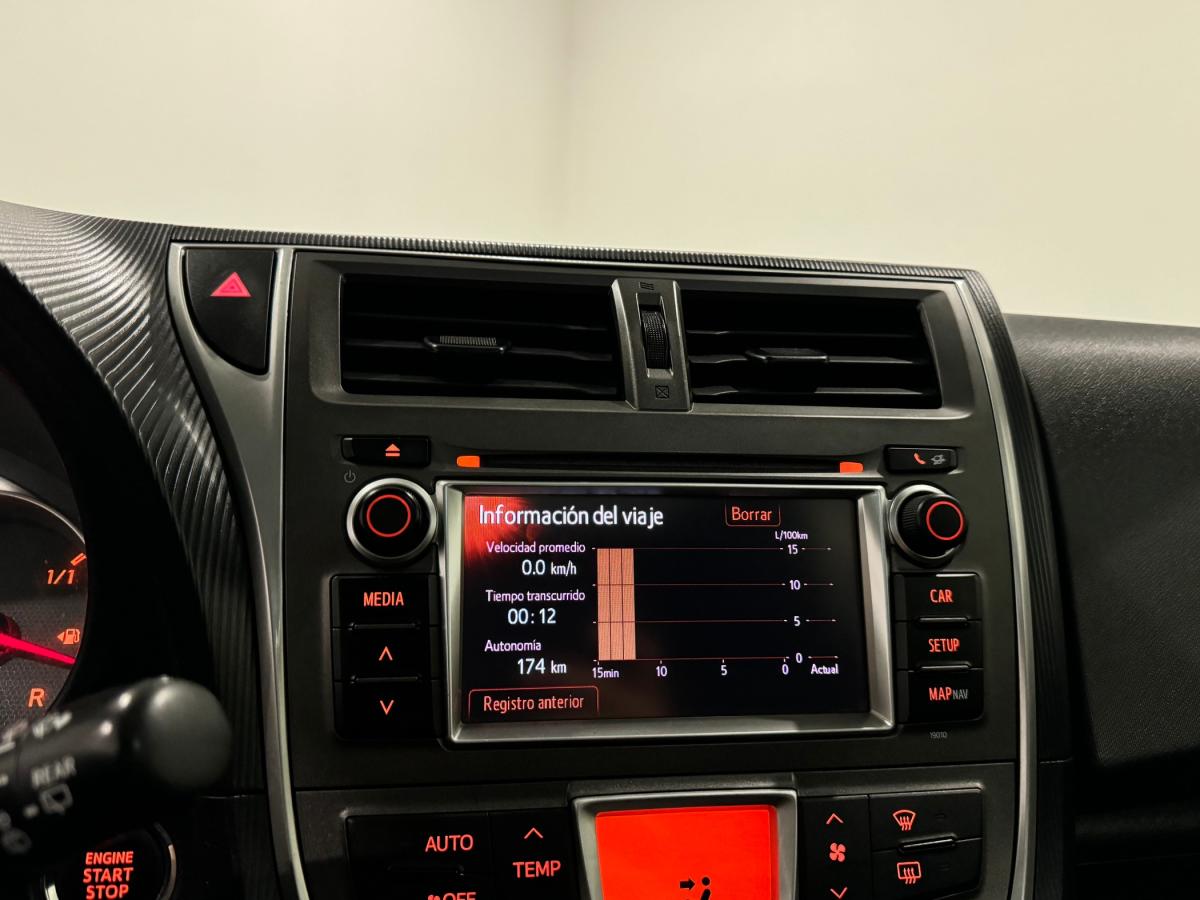 toyota-verso-s-2011-diesel-1364cc