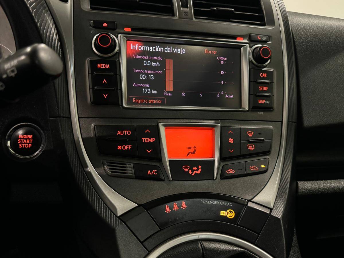 toyota-verso-s-2011-diesel-1364cc