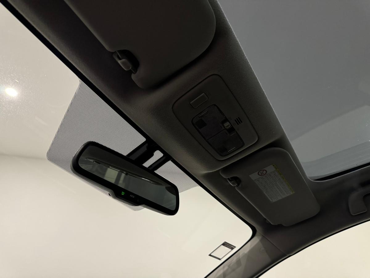 toyota-verso-s-2011-diesel-1364cc