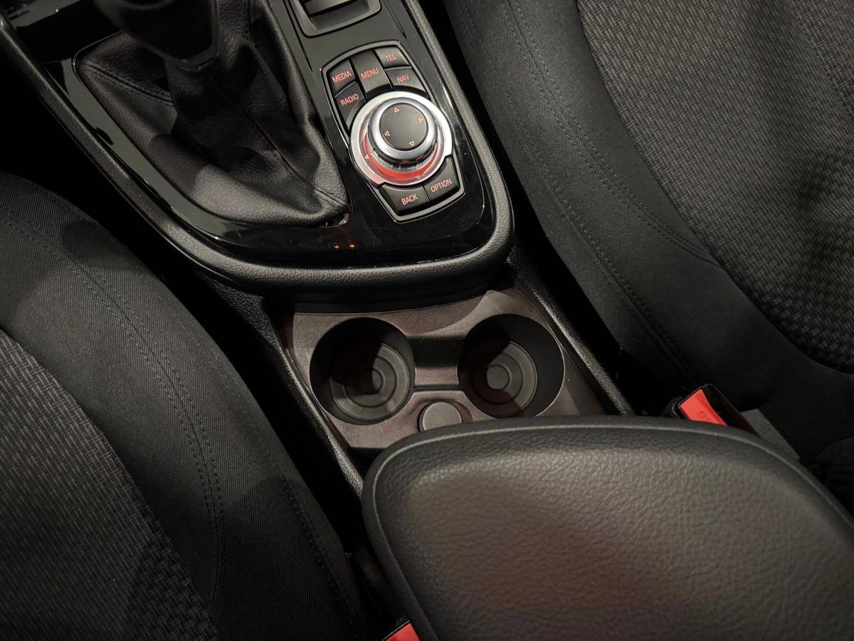 bmw-serie-2-2015-diesel-1496cc