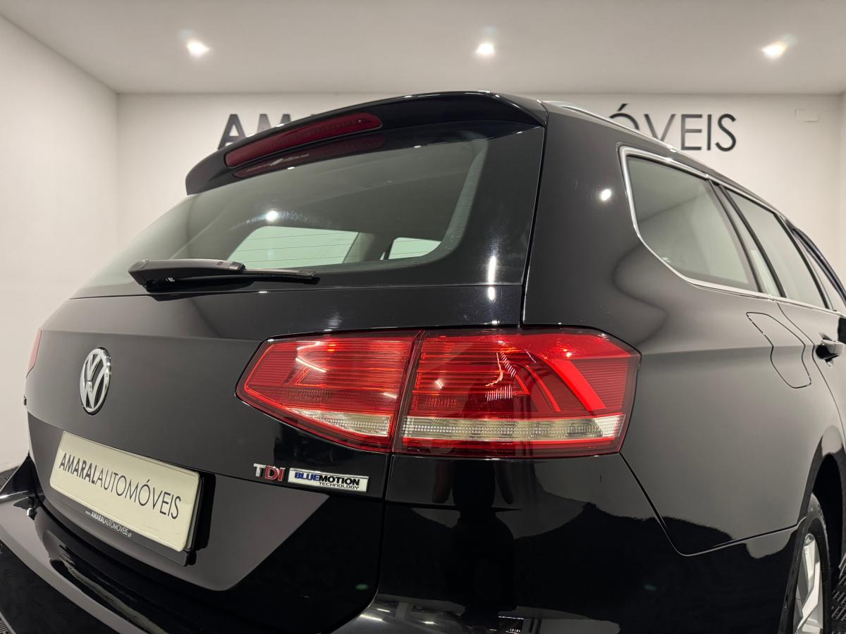 volkswagen-passat-variant-2015-diesel-1598cc