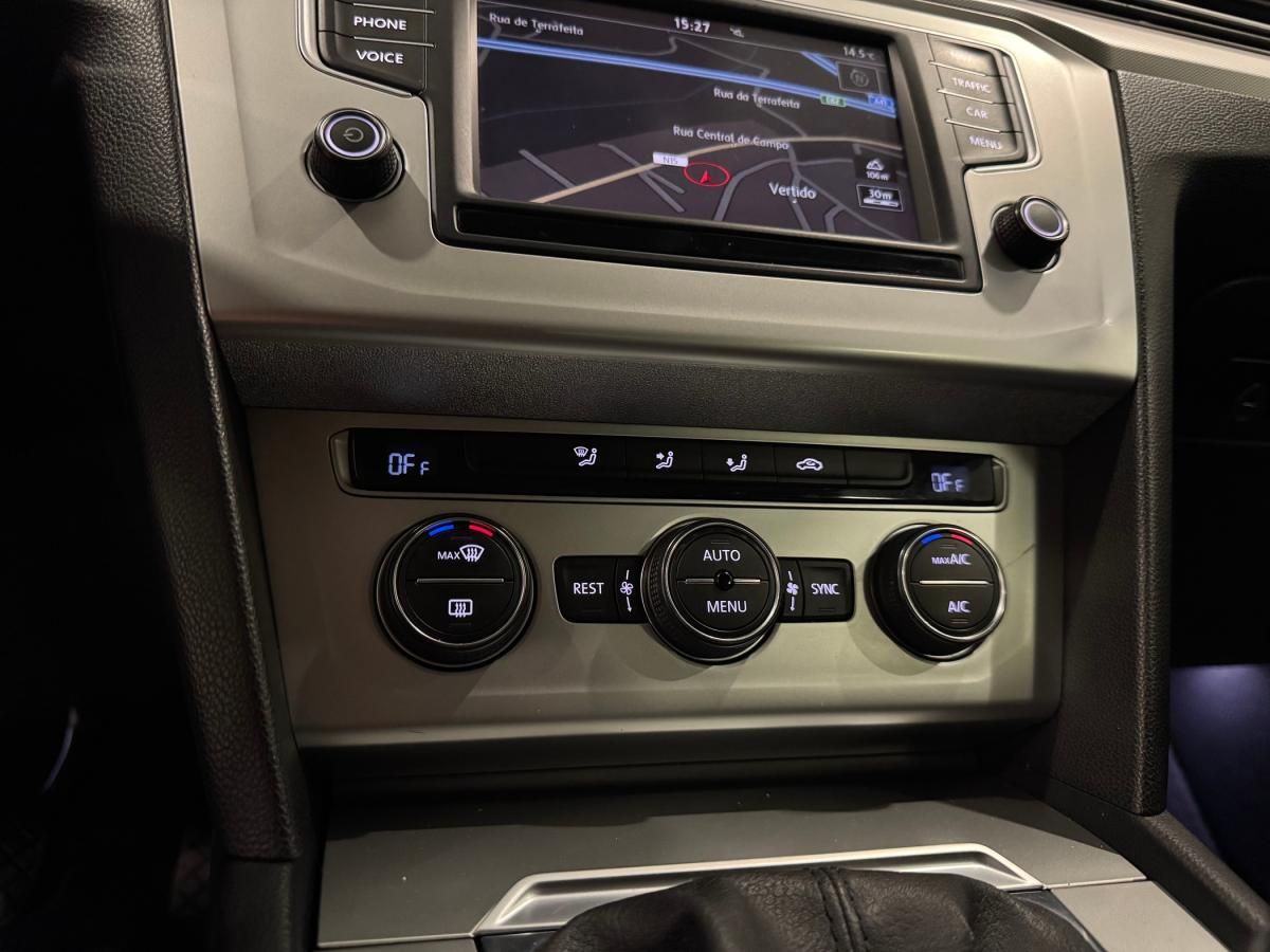 volkswagen-passat-variant-2015-diesel-1598cc