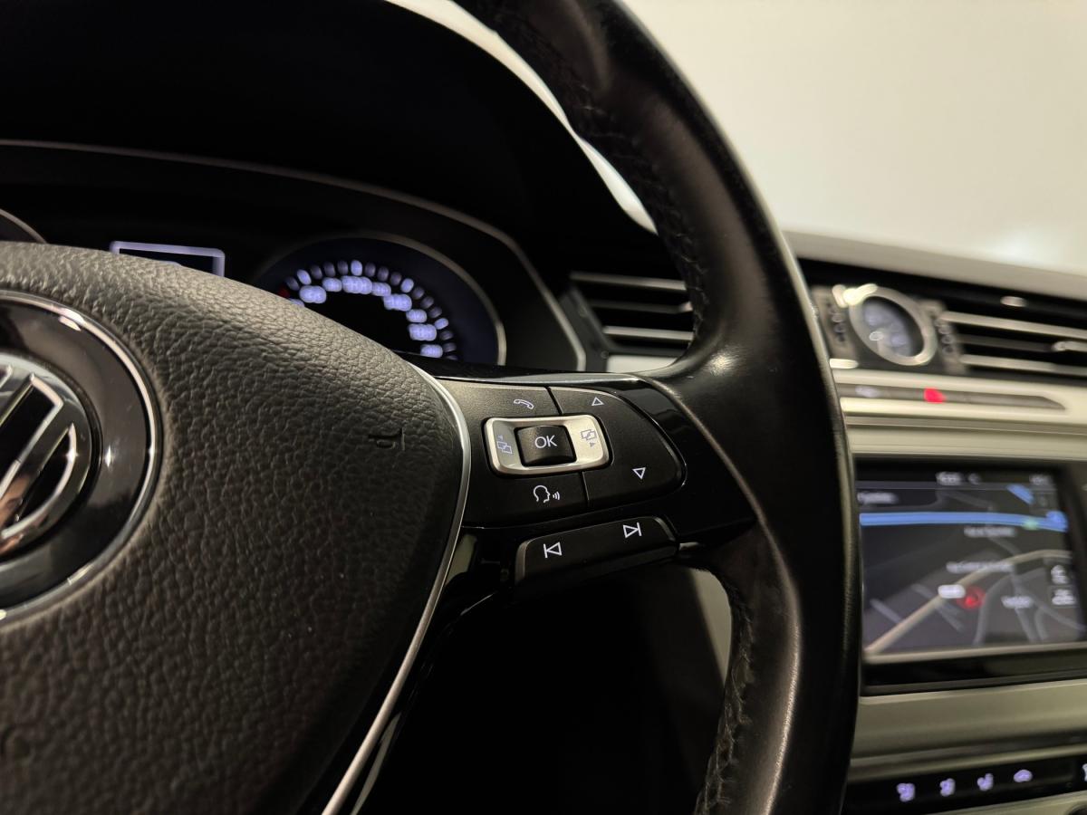 volkswagen-passat-variant-2015-diesel-1598cc