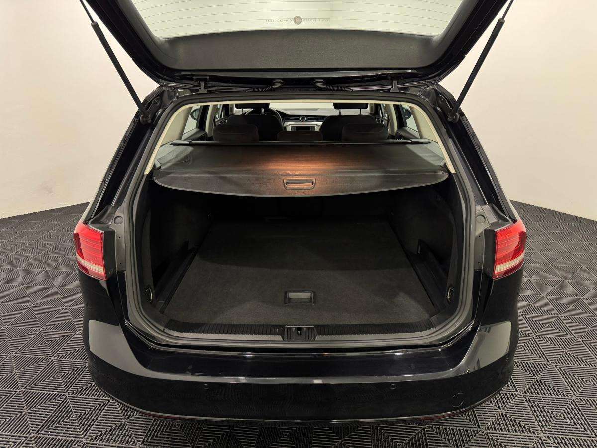 volkswagen-passat-variant-2015-diesel-1598cc